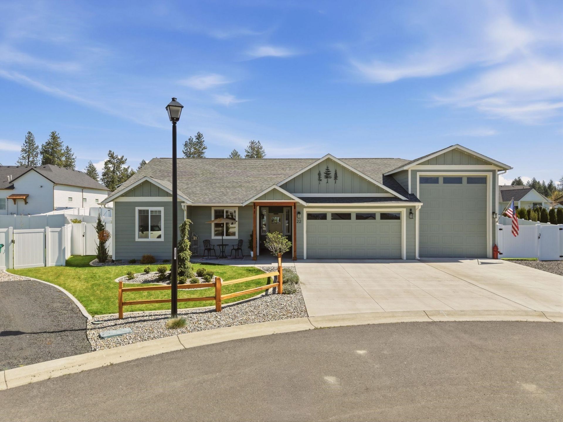 22 E Eleventh Ct, Deer Park, WA 99006 Main Photo