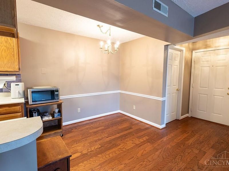 5769 Cheviot Road, Unit 2A, Cincinnati, OH 45247 Photo 8
