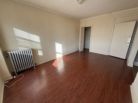 Main Photo