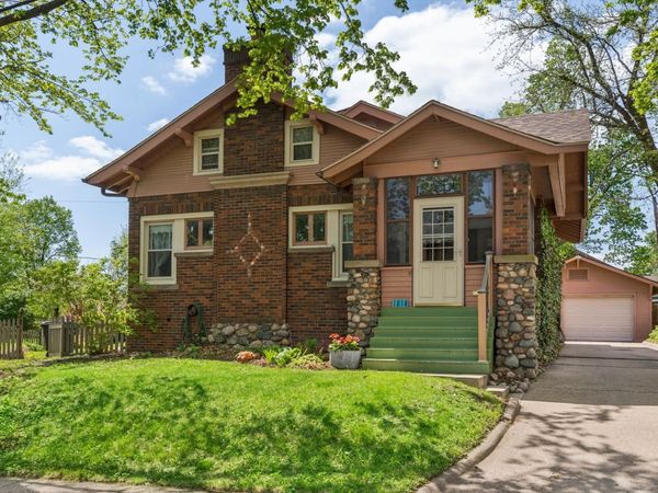 1818 23rd Street , Rock Island, IL 61201