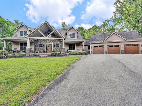 3219 Franklin ST , Salem, VA 24153