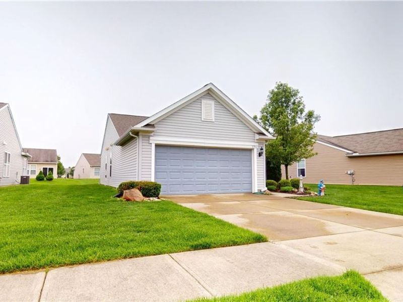 37911 Ashfield Way, North Ridgeville, OH 44039 Photo 21