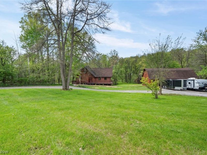 11104 Clarke Road , Columbia Station, OH 44028 Photo 4