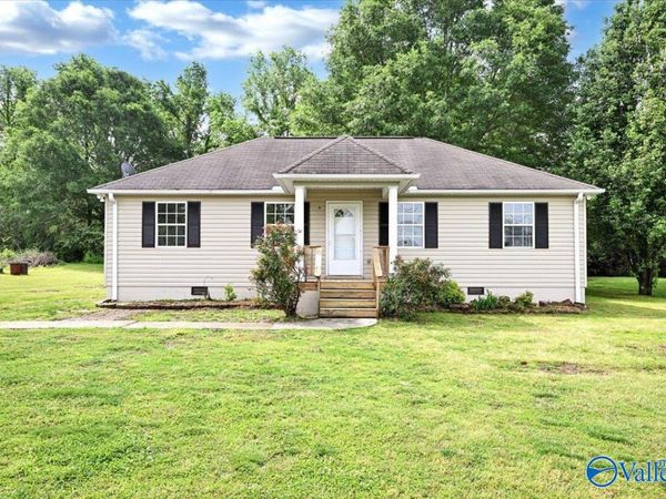 101 Maple Circle, Arab, AL 35016