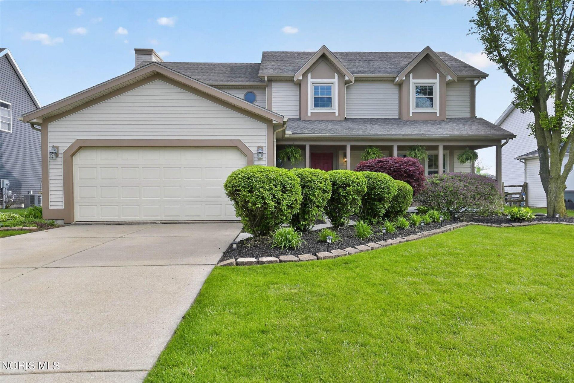 1880 Lexington Drive, Perrysburg, OH 43551 Main Photo
