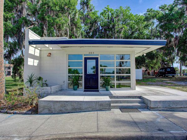 203 Laurel St, Palatka, FL 32177
