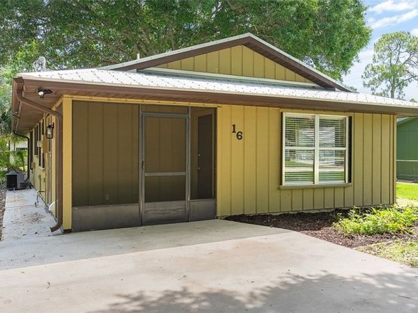 16 45th Avenue, Vero Beach, FL 32968