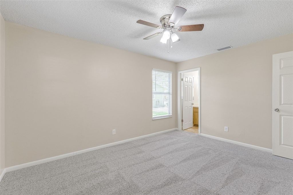16 45th Avenue, Vero Beach, FL 32968 Photo