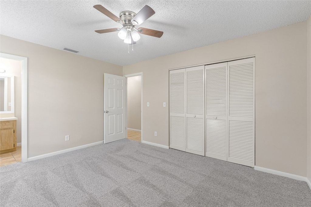 16 45th Avenue, Vero Beach, FL 32968 Photo