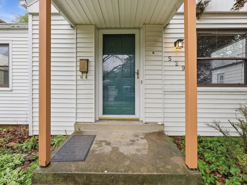 529 E Como Avenue , Columbus, OH 43202 Photo 3