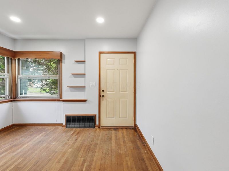 529 E Como Avenue , Columbus, OH 43202 Photo 4
