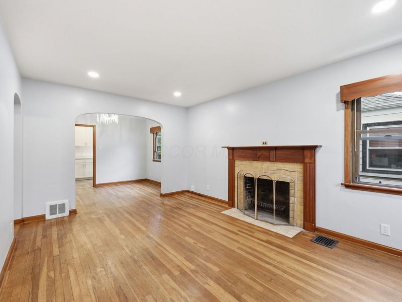 529 E Como Avenue , Columbus, OH 43202 Photo 5