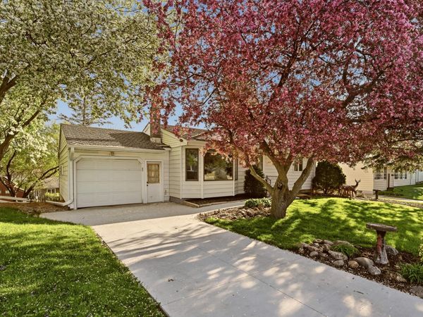 3821 4th Place NW, Rochester, MN 55901