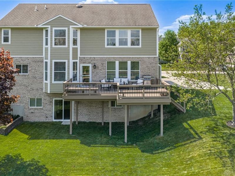 1205 Settlers Bay Court, Sugarcreek Township, OH 45305 Photo 3