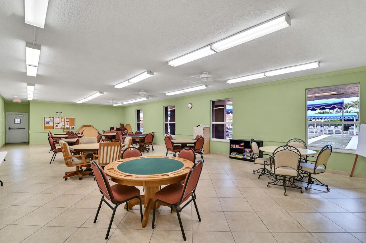 504 Davis Road, Unit 96, Palm Springs, FL 33461 Photo