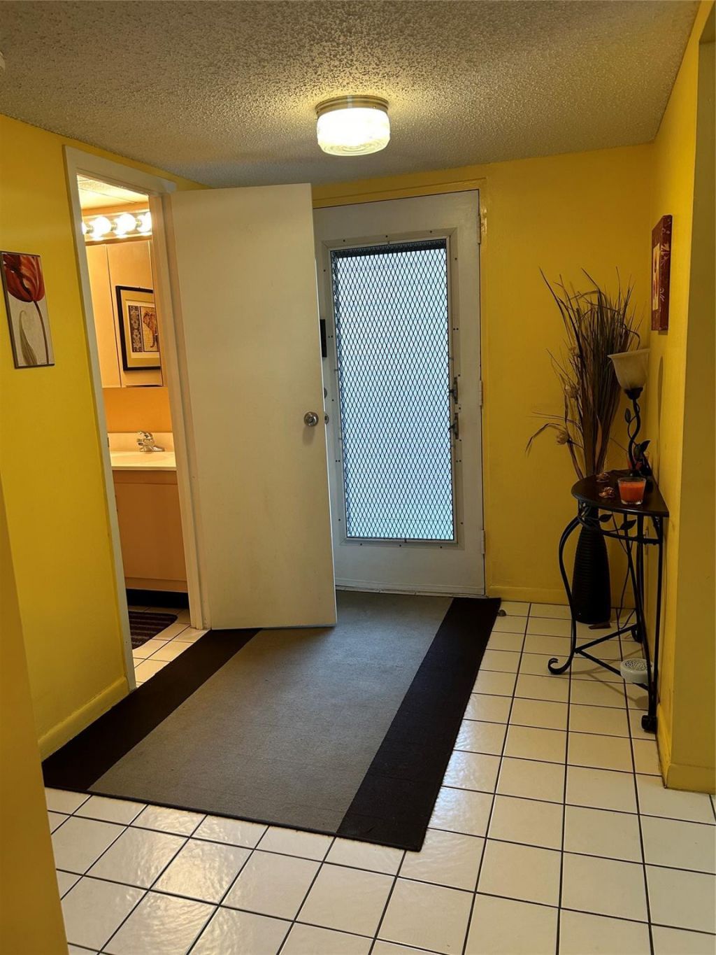 2860 Somerset Drive, Unit 311k, Lauderdale Lakes, FL 33311 Photo