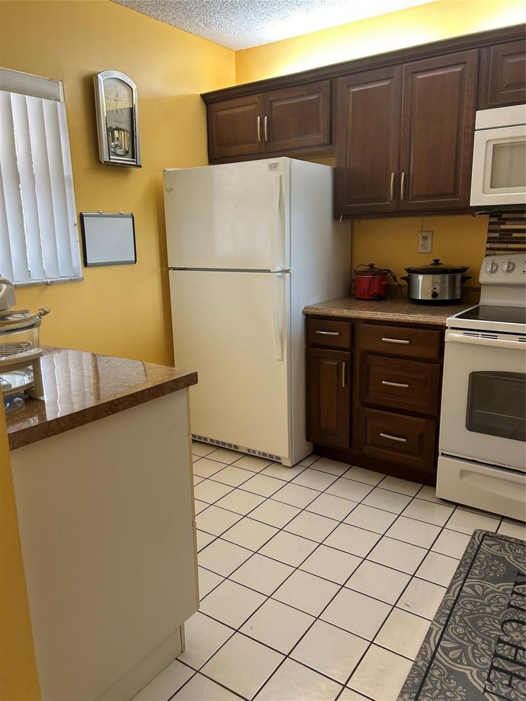 2860 Somerset Drive, Unit 311k, Lauderdale Lakes, FL 33311 Photo