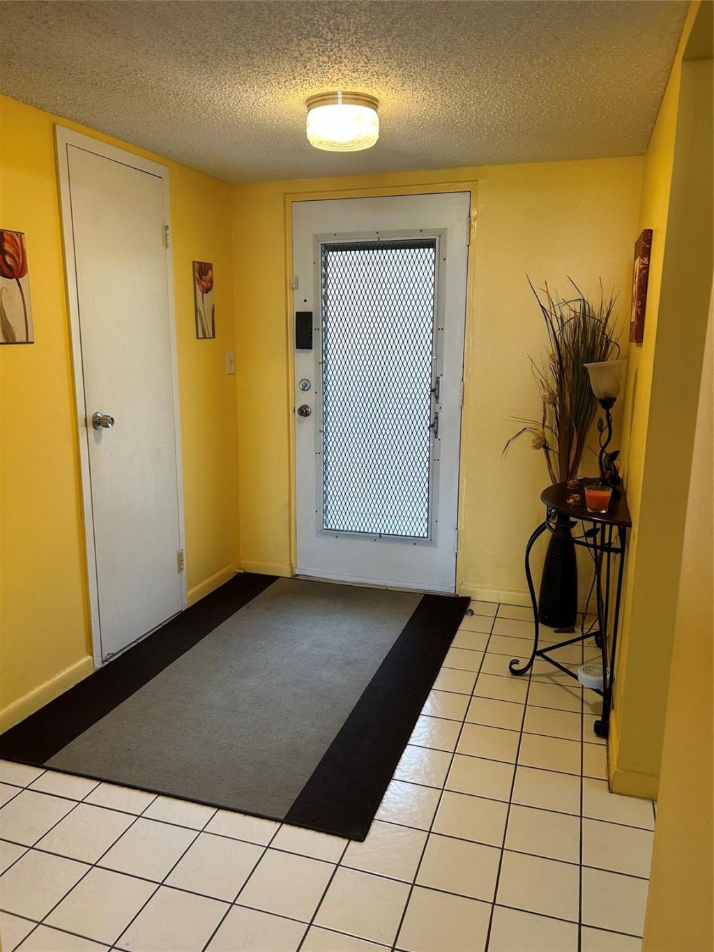 2860 Somerset Drive, Unit 311k, Lauderdale Lakes, FL 33311 Photo