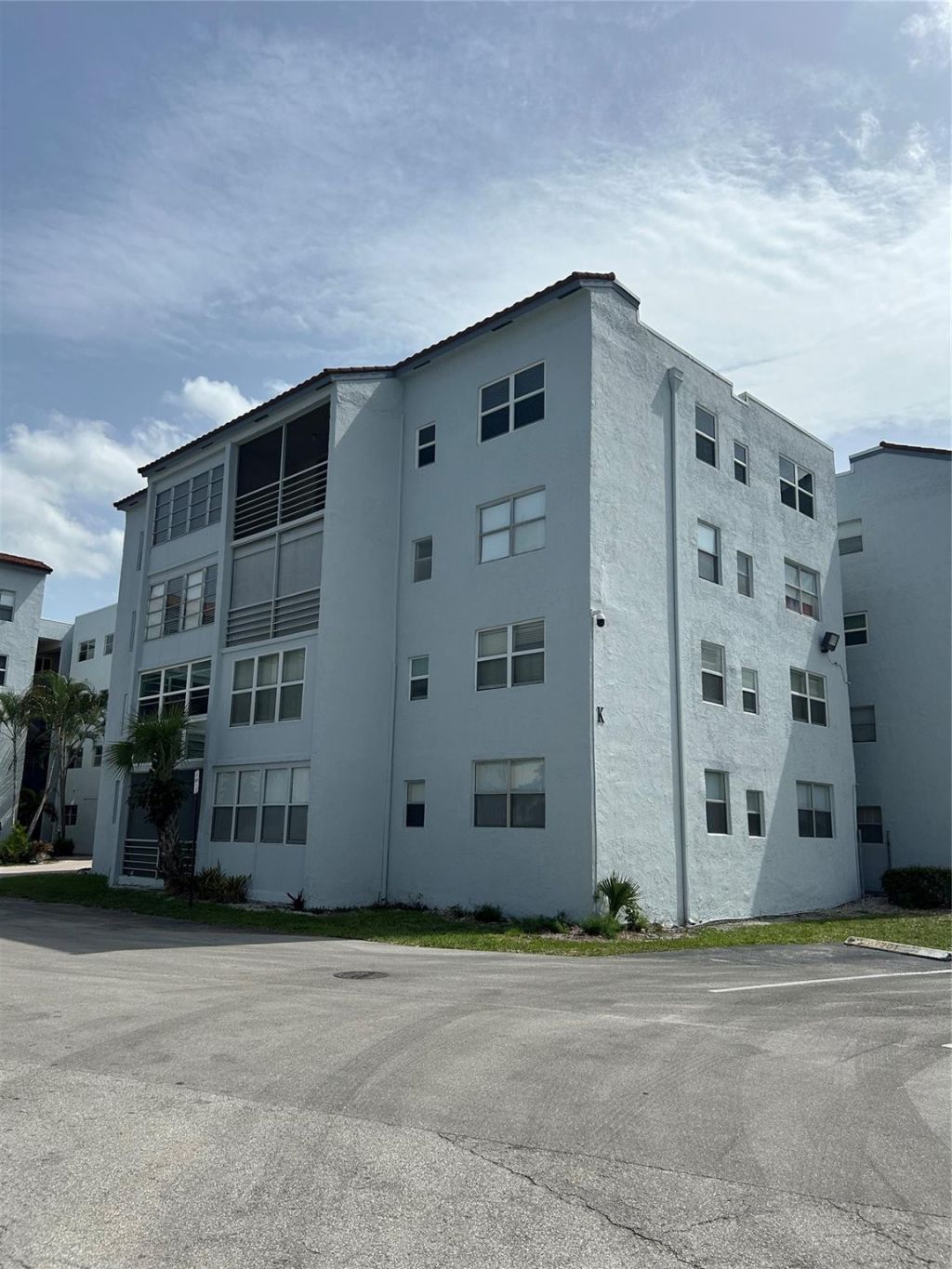2860 Somerset Drive, Unit 311k, Lauderdale Lakes, FL 33311 Photo