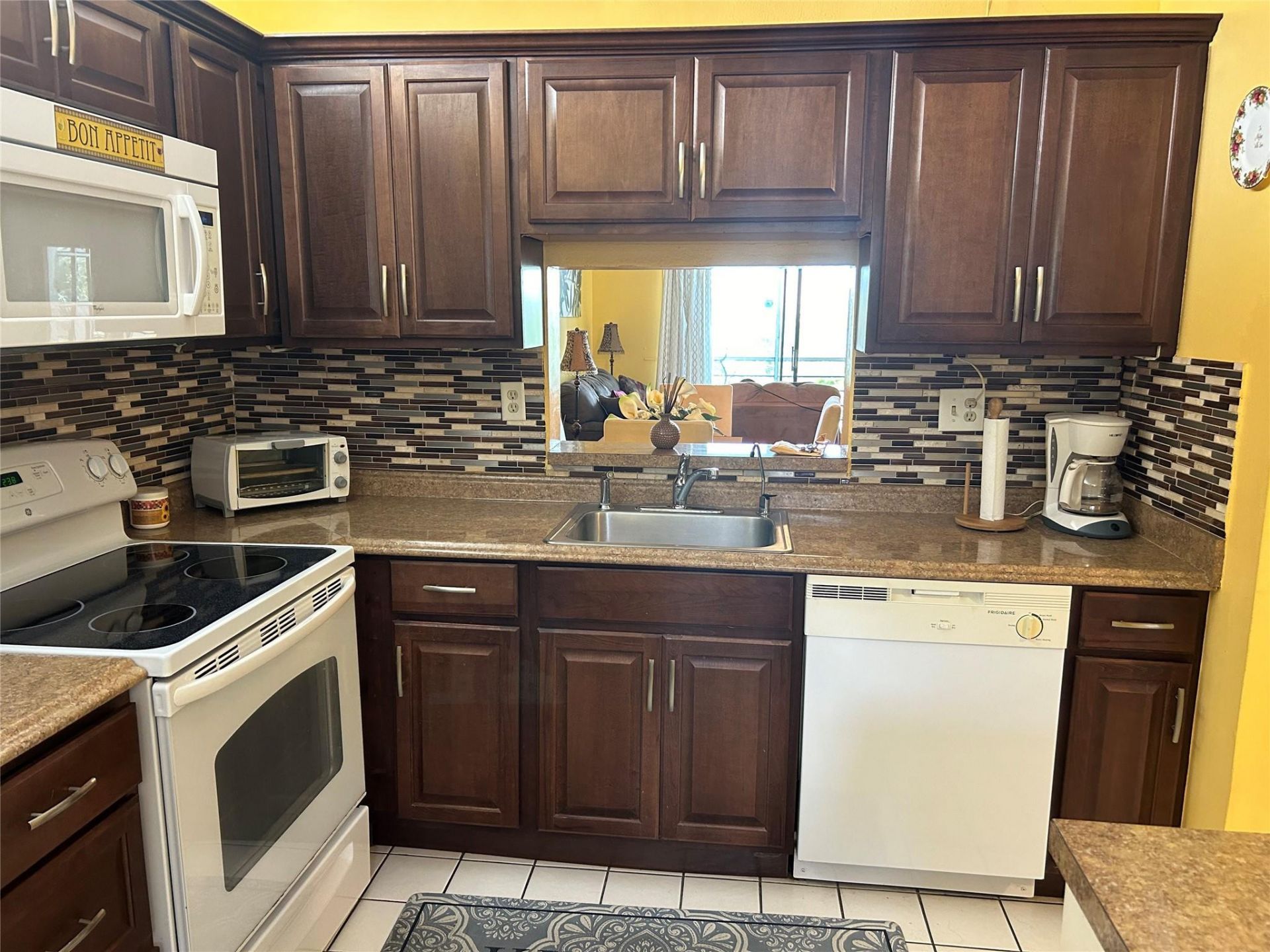 2860 Somerset Drive, Unit 311k, Lauderdale Lakes, FL 33311 Photo