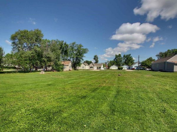 1514 Lind Street , Quincy, IL 62301