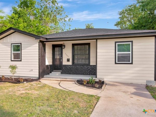 2005 Navidad Street , Victoria, TX 77901