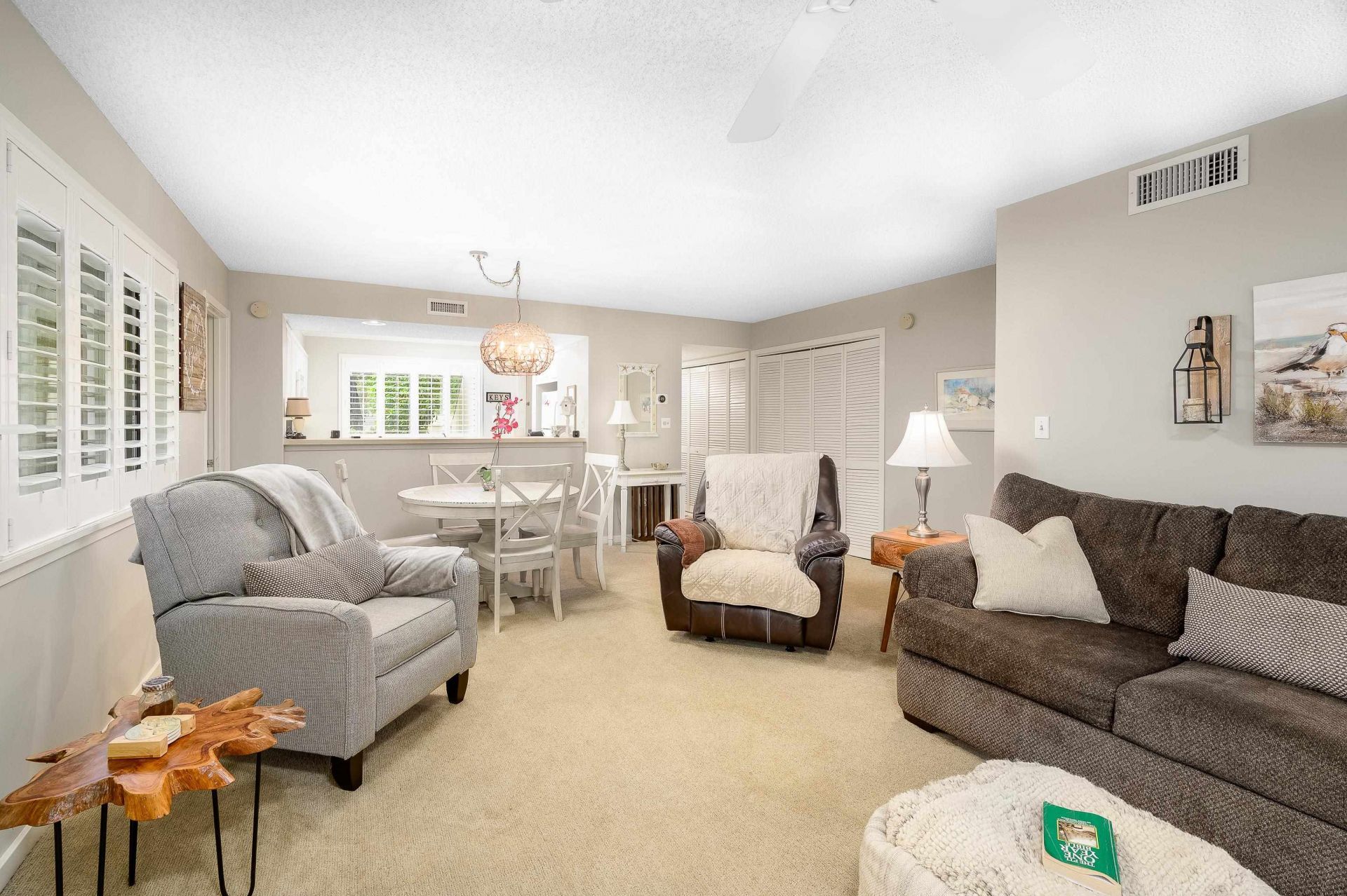 210 Westleton Dr. Photo 10