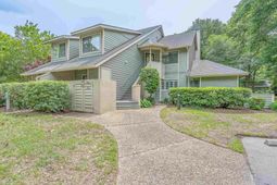 210 Westleton Dr. photo 4