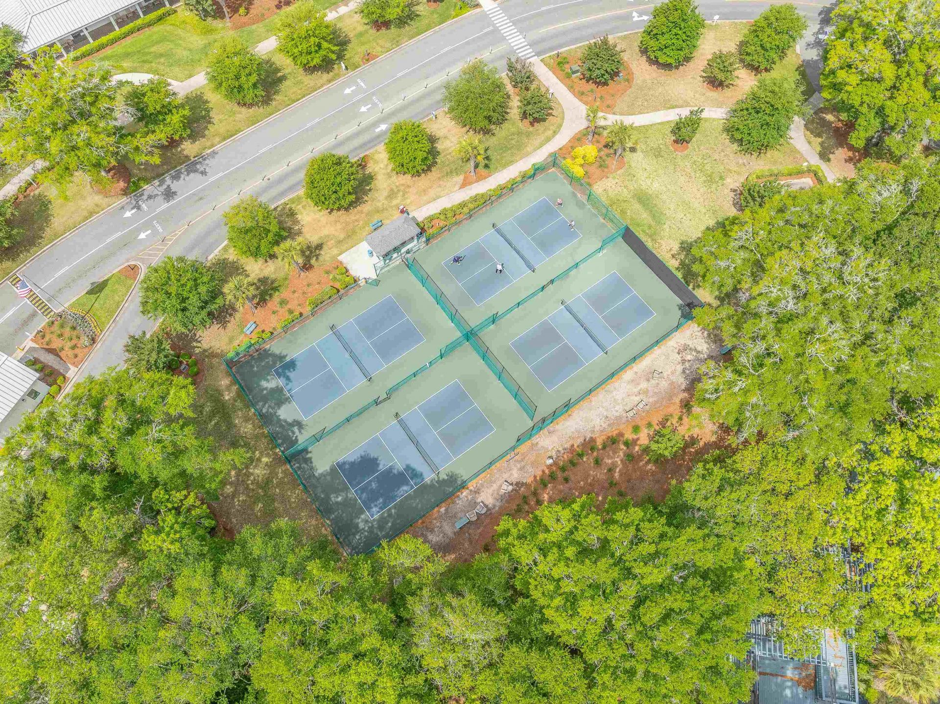 210 Westleton Dr. Photo 31