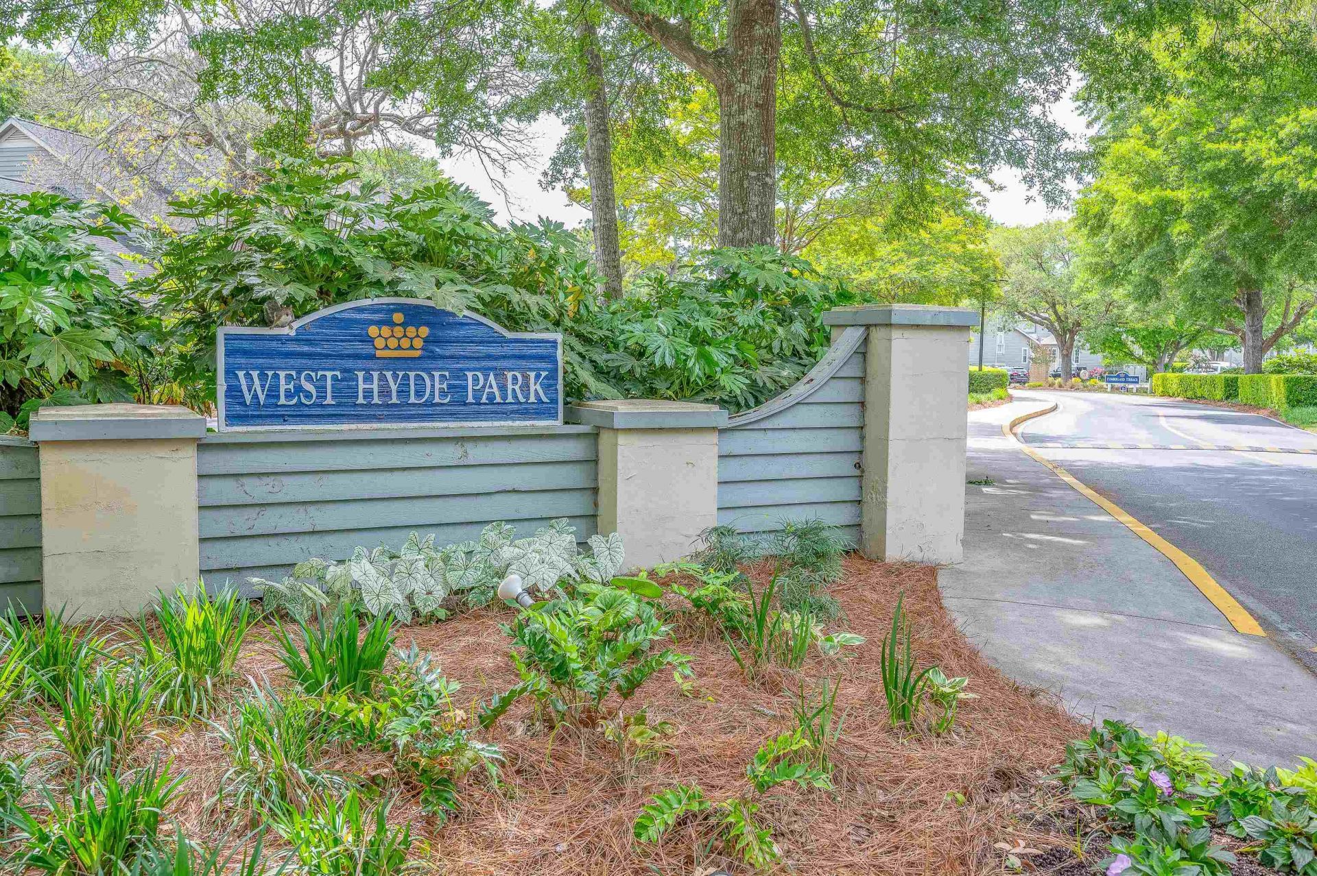 210 Westleton Dr. Photo 5