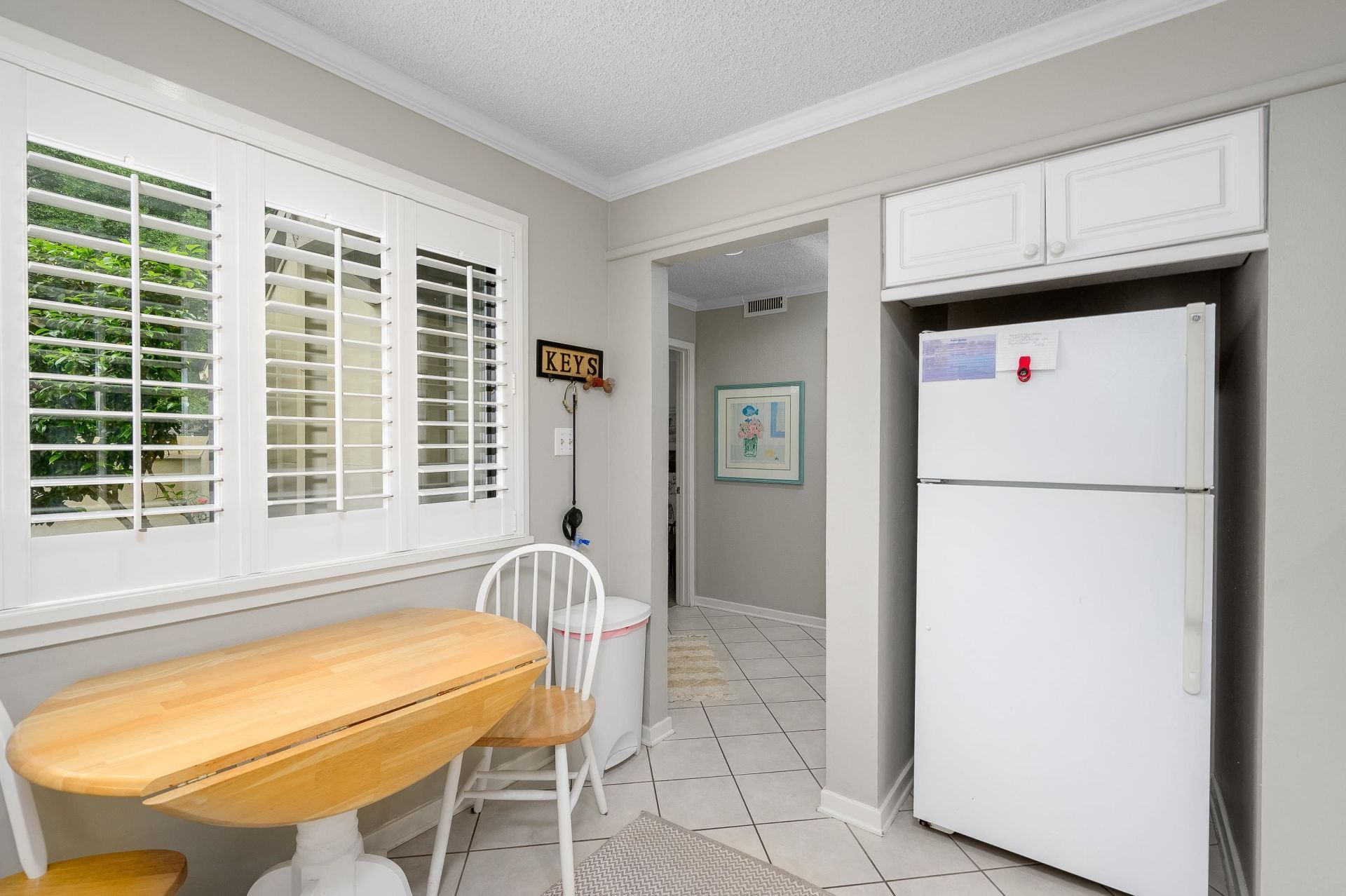 210 Westleton Dr. Photo 8
