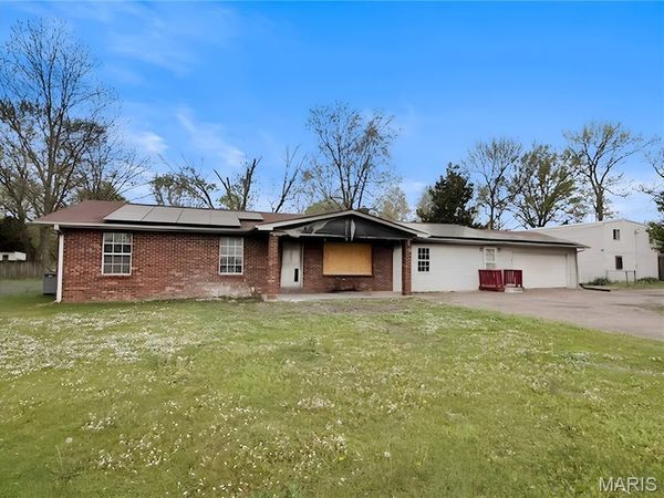 1315 Highway 142 , Poplar Bluff, MO 63901