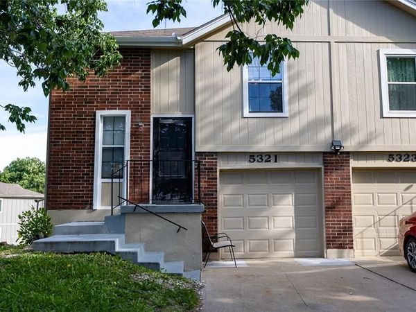 5321 NW 87th Court, Kansas City, MO 64154