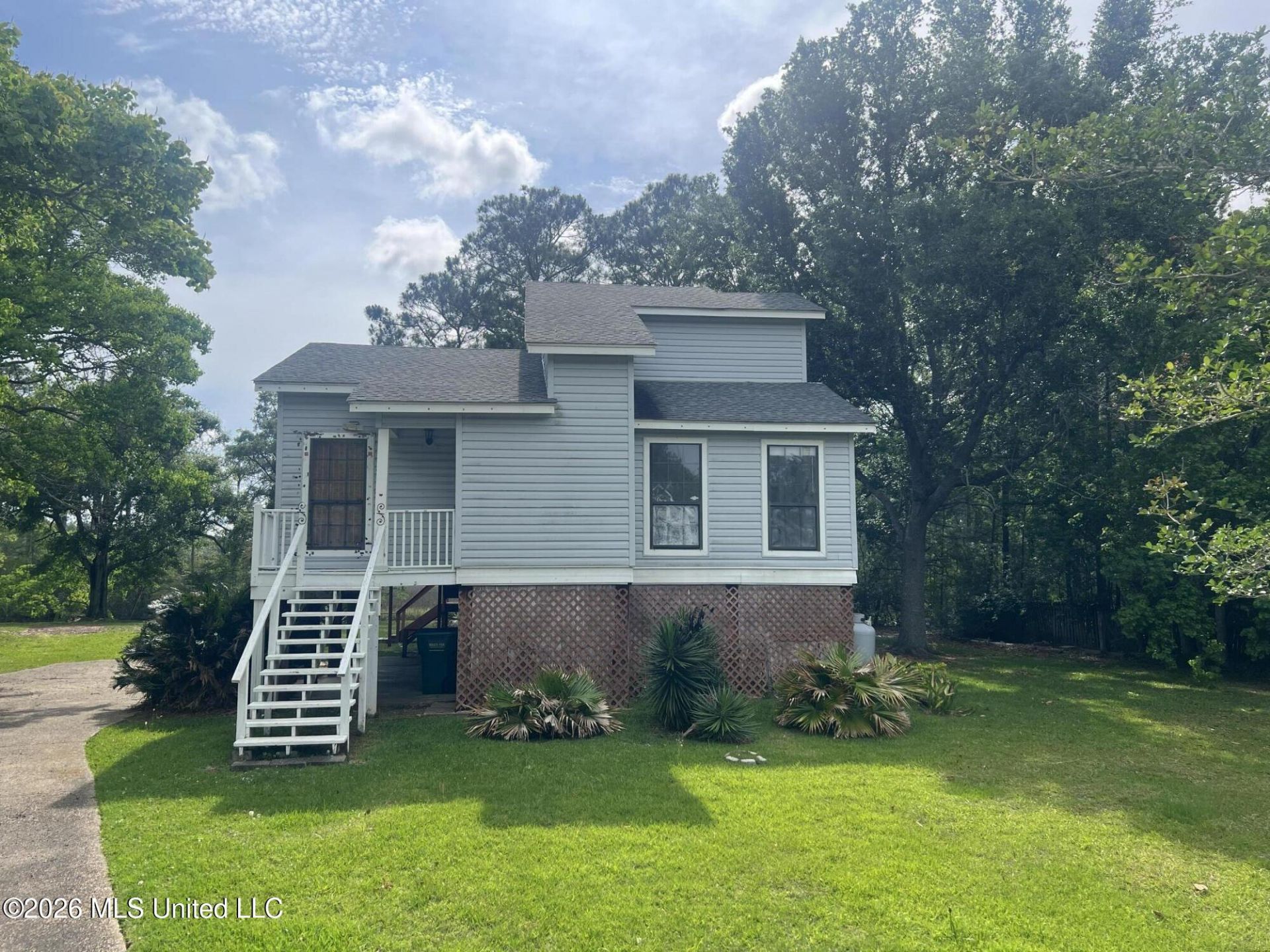 5209 Rue Saint Denis, Gautier, MS 39553 Main Photo