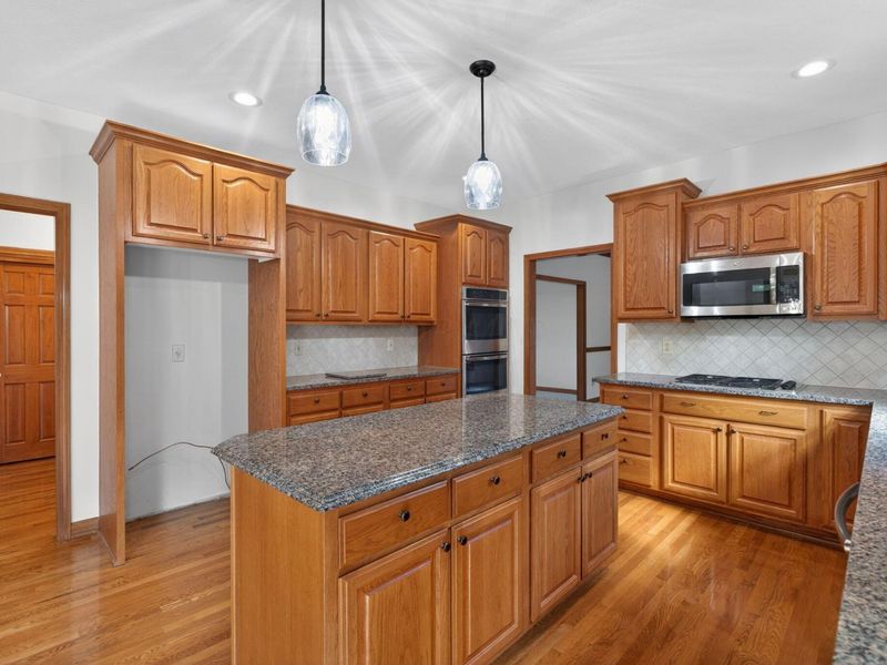 3872 Whispering Creek Lane , Delaware, OH 43015 Photo 11
