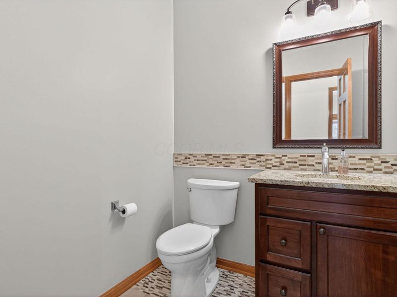 3872 Whispering Creek Lane , Delaware, OH 43015 Photo 16
