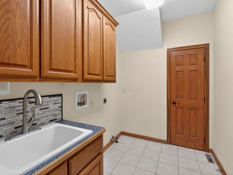 3872 Whispering Creek Lane , Delaware, OH 43015 Photo 17