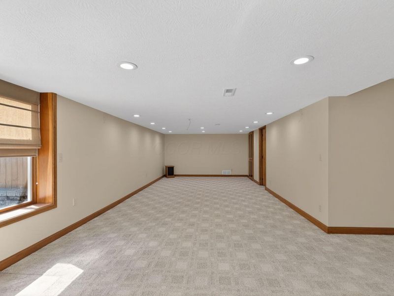 3872 Whispering Creek Lane , Delaware, OH 43015 Photo 35