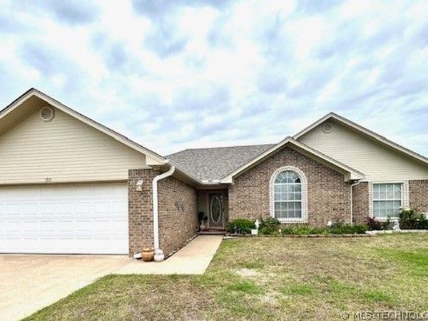 1915 6th NW, Ardmore, OK 73401