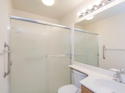 202 Meandering Ln, Turlock, CA 95382 Photo
