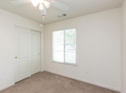 202 Meandering Ln, Turlock, CA 95382 Photo
