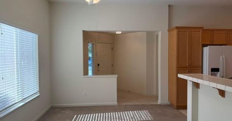 202 Meandering Ln, Turlock, CA 95382 Photo