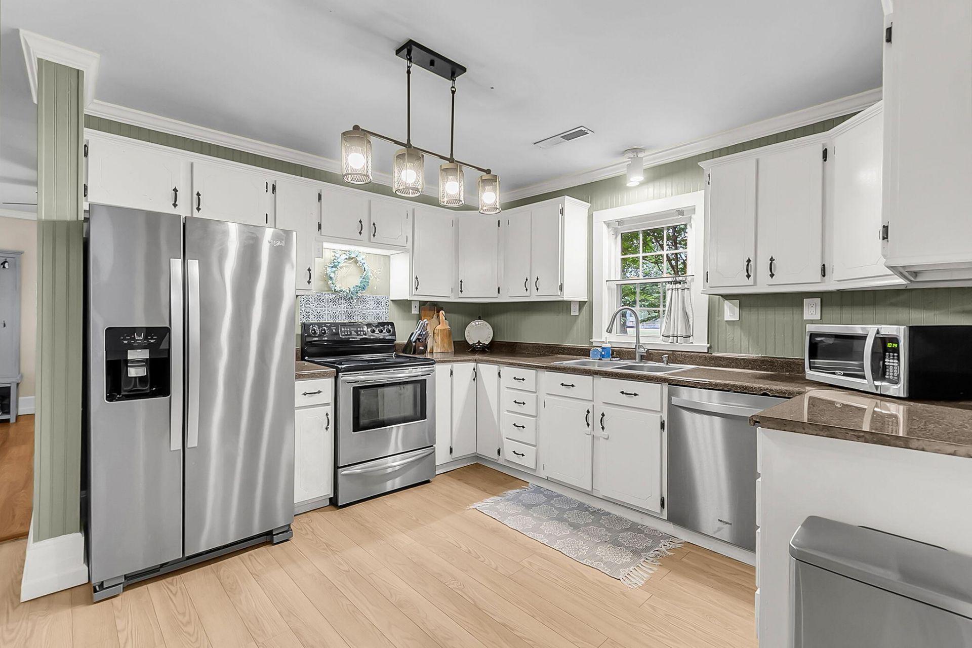 171 John Street Photo 23