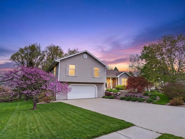 717 Avalon Road, Columbus, WI 53925
