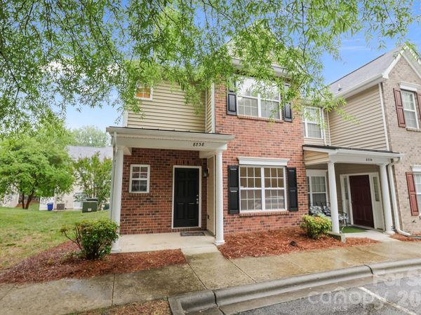 8738 Twined Creek Lane, Charlotte, NC 28227