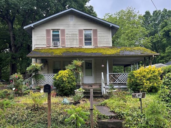 819 Newbern Avenue, Unit 1, Statesville, NC 28677