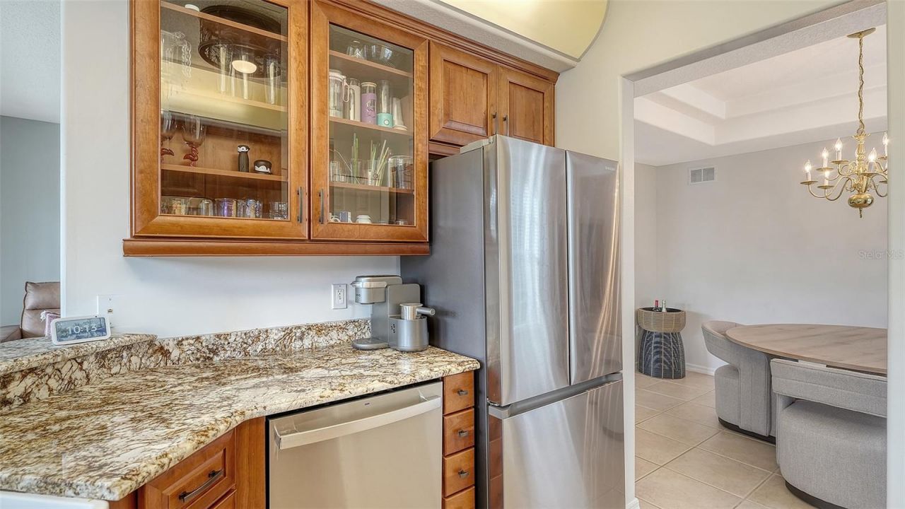 4469 Cinnamon Drive, Unit 2505, Sarasota, FL 34238 Photo