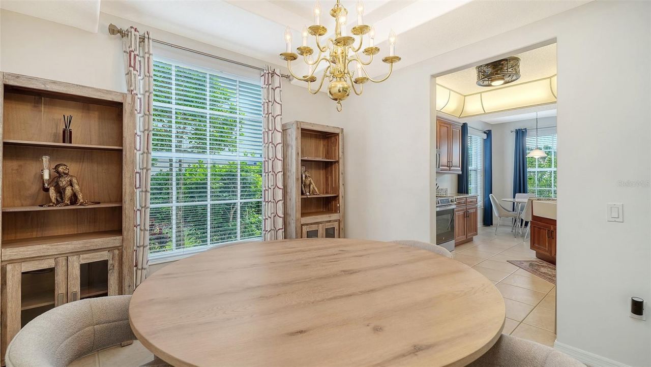 4469 Cinnamon Drive, Unit 2505, Sarasota, FL 34238 Photo