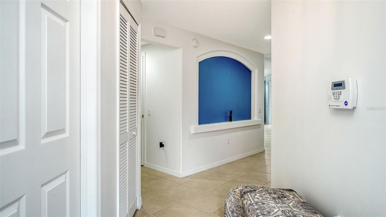 4469 Cinnamon Drive, Unit 2505, Sarasota, FL 34238 Photo