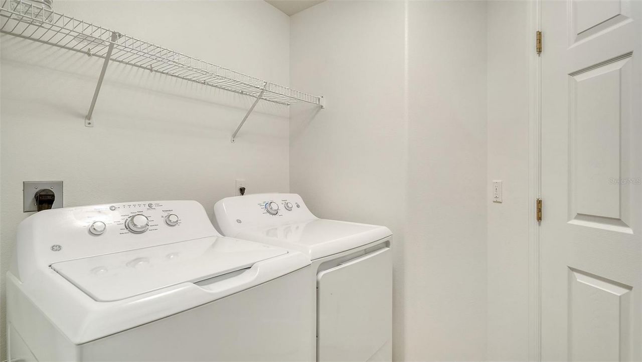 4469 Cinnamon Drive, Unit 2505, Sarasota, FL 34238 Photo